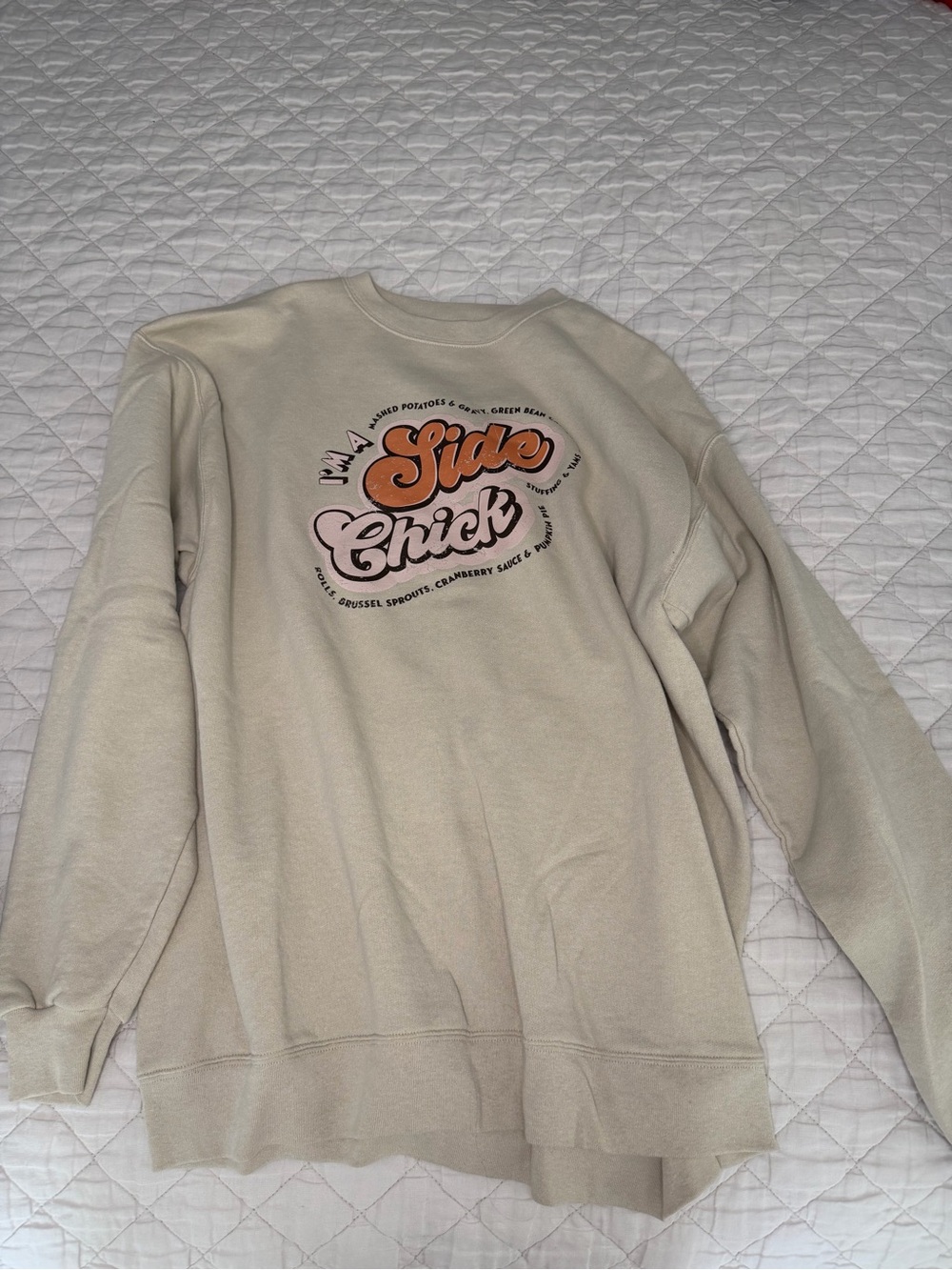 Side Chick Graphic Crewneck Sweatshirt - Cream